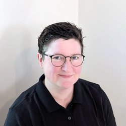 speaker photo