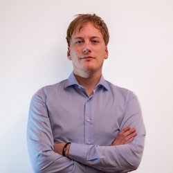 speaker photo