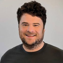 speaker photo